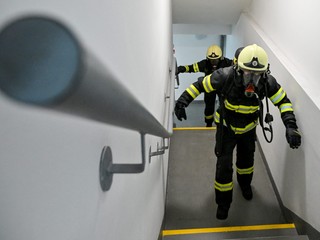 Z popíjania sa stal boj o život: Tragický požiar vraj založili úmyselne