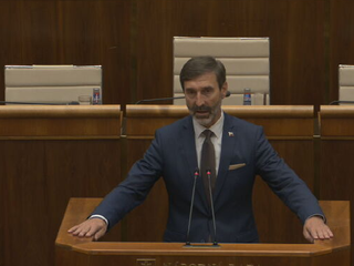 Otázka Benešových dekrétov je pre vládu ukončená, rozhodla o tom vo vyhlásení