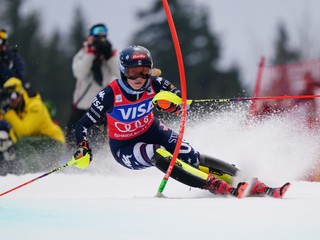 FIS SP slalom žien v Špindlerovom Mlyne vyhrala rekordérka Shiffrinová, Dubovská 21.