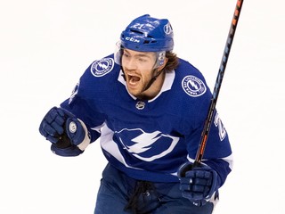 Na úvod play off NHL štvrtý najdlhší zápas histórie