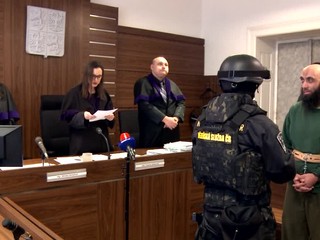 Súd poslal pražského imáma do väzenia na 10 rokov za podporu terorizmu. Duchovný sa okamžite odvolal