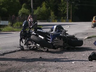 Výlet troch motorkárov, kamarátov z Budapešti sa pod kopcami Malej Fatry, skončil nešťastne