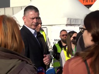 V koalícii ani dnes zhodu nenašli