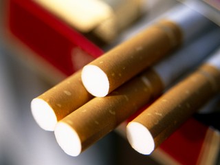 Po domovej prehliadke zadržali 6 osôb, vznikla škoda milión eur