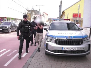 Razia vo Zvolene: Polícia zaistila väčšie množstvo pervitínu, dvaja muži skončili vo väzbe