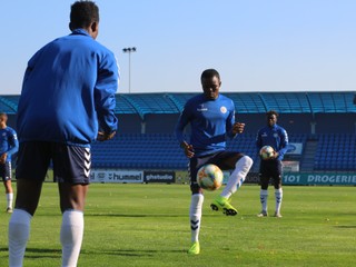 Futbalisti môžu trénovať! TOTO musia dodržať