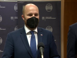 Naď: Aktivita ozbrojených síl ruskej federácie je veľmi intenzívna. Znepokojuje nás to