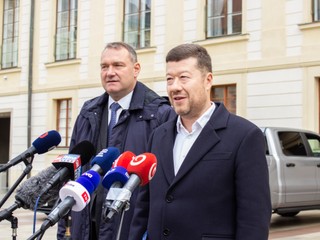 Tomio Okamura sa stal predsedom Snemovne, získal väčšinu hlasov poslancov