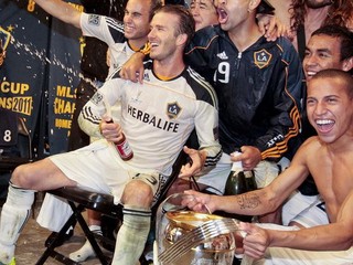 Beckham víťazom v MLS Cupe, s Galaxy sa úžasne rozlúčil
