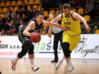 Inter exhibične  zdolal Handlovú