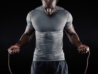 10 minút TOHTO cviku nahradí polhodinový beh