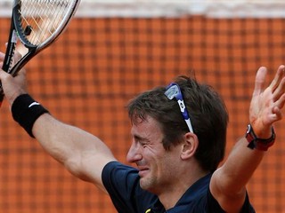Roland Garros: Robredo (31) dosiahol tretí obrat z 0:2 na sety za sebou