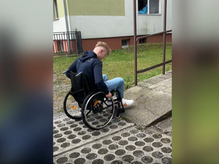Bezbariérové Slovensko? Problémom sú aj budovy, ktoré sa pýšia označením "bezbariérové"