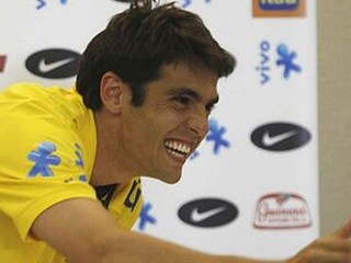 Kaka najlepším hráčom na juhu Afriky, Howard najlepším brankárom