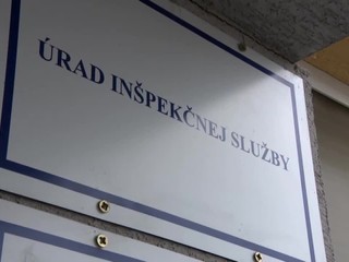 Policajt - díler. Drogy mal predávať v pracovnej dobe pod oknami obvodného oddelenia