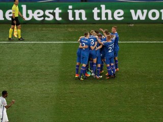 Island zmrazil Anglicko a je vo štvrťfinále EURO 2016