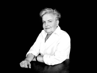 Danu Drábovú in memoriam ocenili Radom bieleho leva. Medailu prevzala jej partnerka