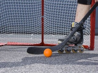 Inlajnisti opäť víťazne, ale len so siedmimi gólmi