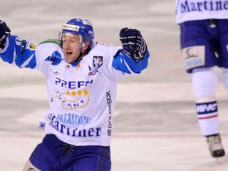 Hokejisti konečne v súbojoch