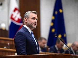 Rok Petra Pellegriniho v prezidentskom úrade. Oslávi to koncertom za 200-tisíc eur