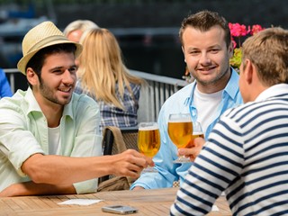 Pribúda mužov, ktorí si vystačia sami