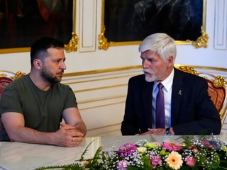 Zelenskyj odletel z ČR, kde rokoval s Pavlom, Fialom i šéfmi parlamentných komôr