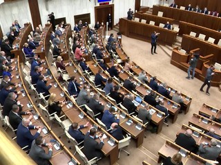 ONLINE: Poslanci schválili zákon lex Ukrajina