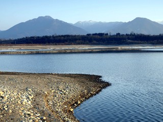 Tento rok je možné aj nemožné. V Nízkych Tatrách sa dá aj opaľovať aj guľovať snehom