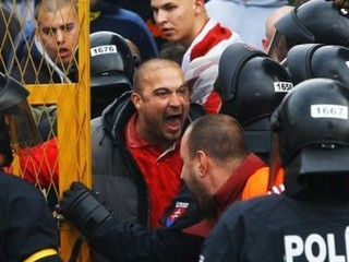 Na Žitnom ostrove to búchalo, horelo, len futbal chýbal