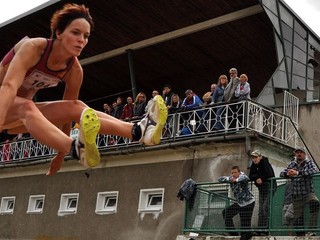 Trojskokanka D. Velďáková miesto víťazstva až štvrtá