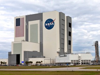 Britský hacker nabúral počítače NASA: Našiel dôkazy o UFO