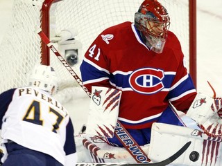 Prvá výhra slovenského brankára v NHL