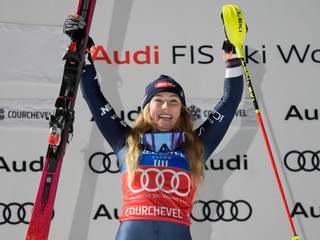 Suverénna Shiffrinová ovládla aj slalom v Courcheveli