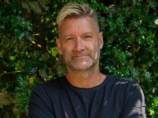 Prvé informácie o novom seriáli (nielen) pre ženy po 50-tke: Andy Kraus prezradil viac!
