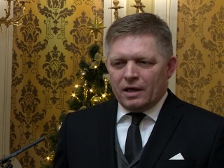 Čerstvo ocenený minister a premiér sa chválili novými číslami