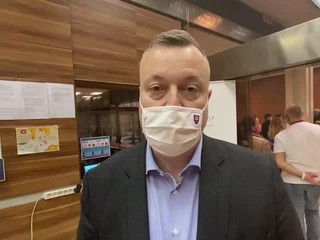 Milan Krajniak rozprúdil na sociálnej sieti diskusiu. Podľa politológa majú politici sociálnu sieť ako únik pred zodpovednosťou