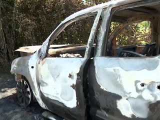 Vracajú sa praktiky 90. rokov? Muž podpálil auto a jeho rukopis sa opakuje