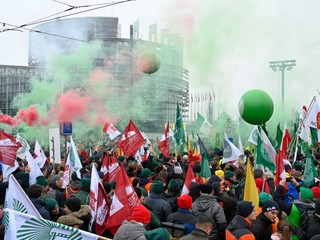 Štúdio 24: Čo vybojovali farmári v Štrasburgu?