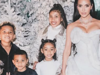 V dome má celý LES! Kim Kardashian ohromila vianočnou výzdobou,TAKTO to u nej vyzerá!