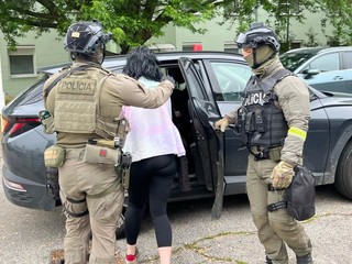 Dvojica z Galanty predávala hendikepované dievča. Za sex si pýtali od 50 do 100 eur