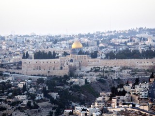 Štáb TV JOJ v Izraeli: V Jeruzaleme otvorili Slovenský inštitút. Slúžiť bude nielen našim umelcom