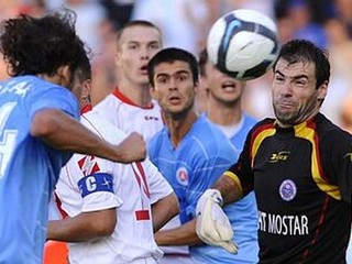 Slovan spálil Mostar a privíta Olympiakos Pireus