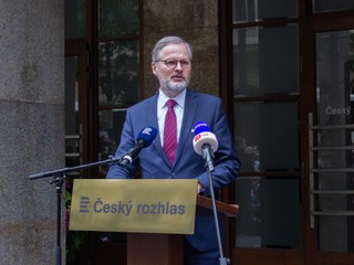 Fialova vláda ustála hlasovanie o vyslovení nedôvery