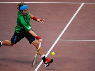 Lacko prerušil čiernu sériu, v Tokiu ide do druhého kola