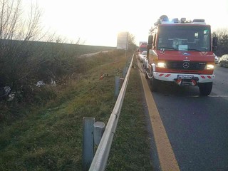 Smrteľná nehoda na D1, zasahoval vrtuľník