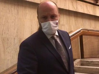 Minister obrany Jaroslav Naď: Na vlastnom príklade viem, že to nie je žiadna “chrípôčka”