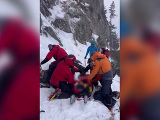 Lavínové nebezpečenstvo rastie. Horskí záchranári apelujú na opatrnosť