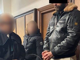 Hľadaný Slovák sa pred poľskou políciou ukrýval v pohovke