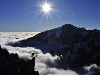 Záchranári hľadali v Tatrách turistu. Pre hmlu sa stratil kamarátom