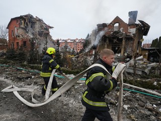 1457. deň na Ukrajine: Ruské útoky zabili tri osoby a zranili ďalších